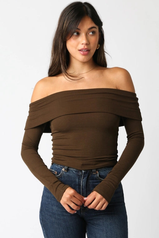Ari Top